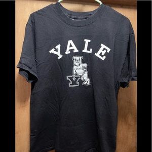 Yale Retro Champion T Shirt
